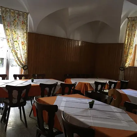 Vecchia *